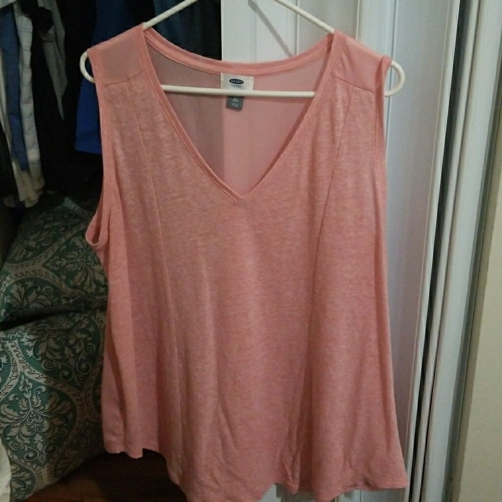 Pink tank